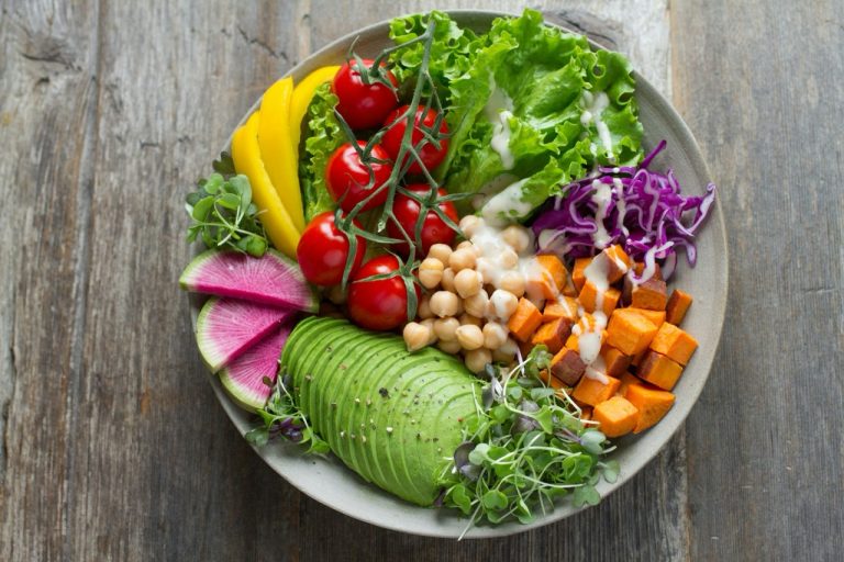 You Don’t Need to Eat Less. You Need to Eat Right.